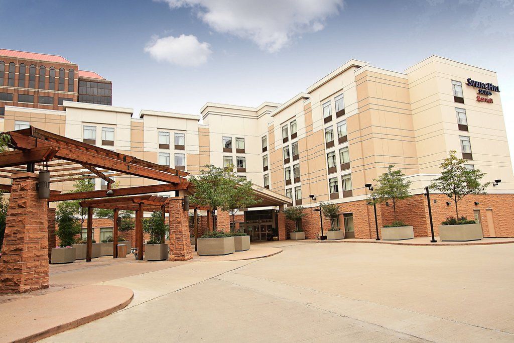 Springhill Suites By Marriott Cincinnati Midtown Exterior foto